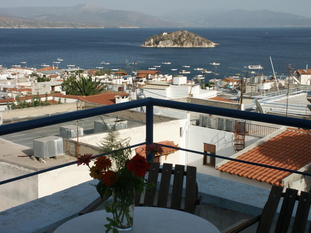 Kleoni Club Apartments Tolón Eksteriør bilde