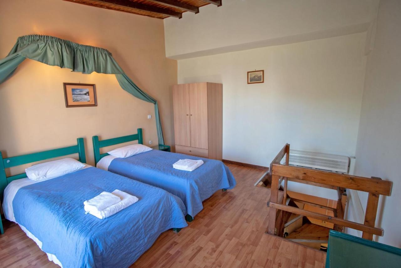 Kleoni Club Apartments Tolón Eksteriør bilde
