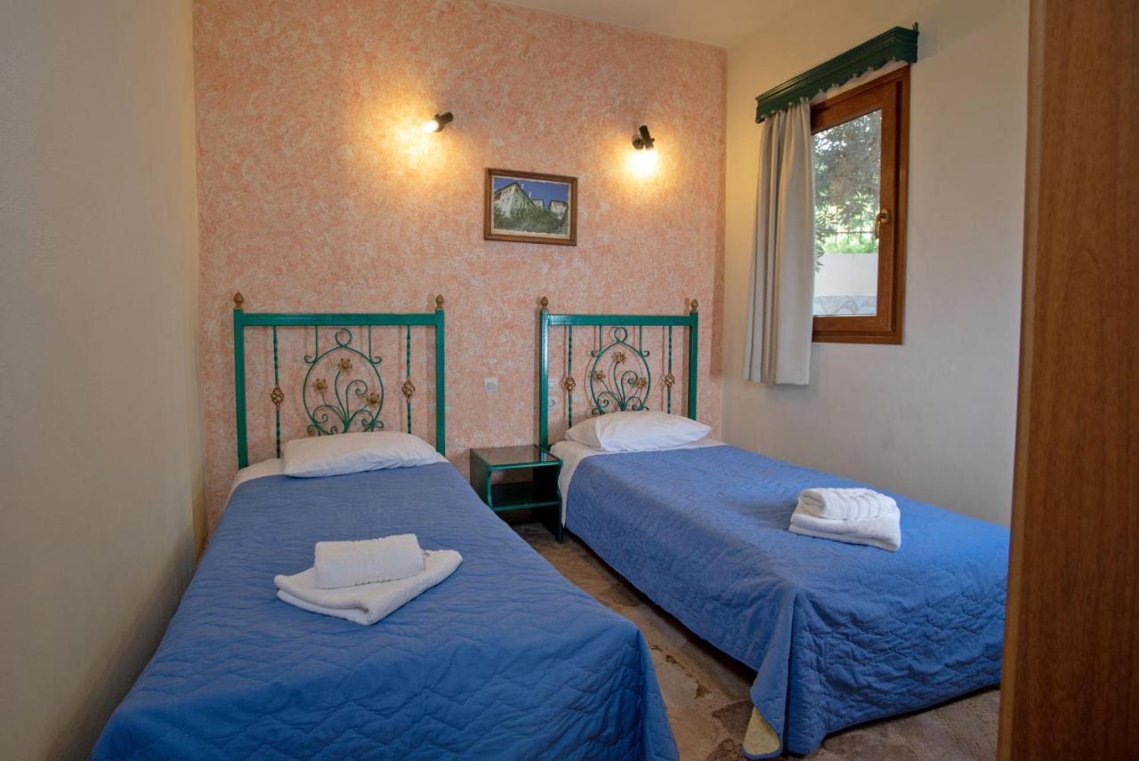 Kleoni Club Apartments Tolón Eksteriør bilde
