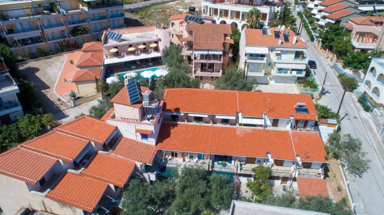 Kleoni Club Apartments Tolón Eksteriør bilde